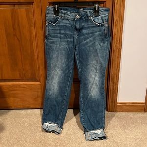 Cuffed capri jeans